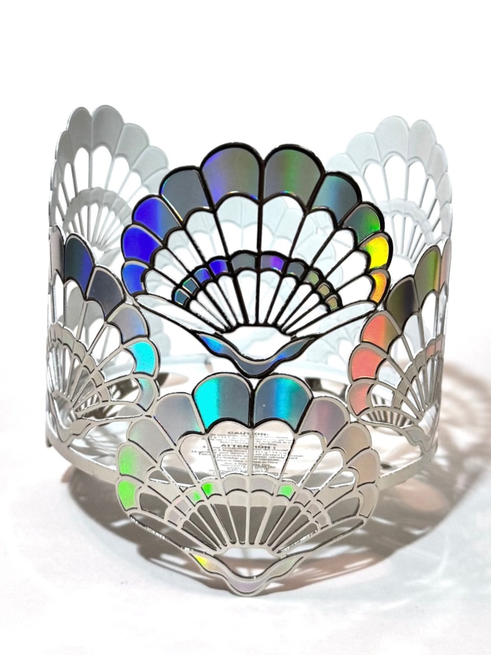 OPALESCENT SEASHELLS 3-Wick Candle Holder